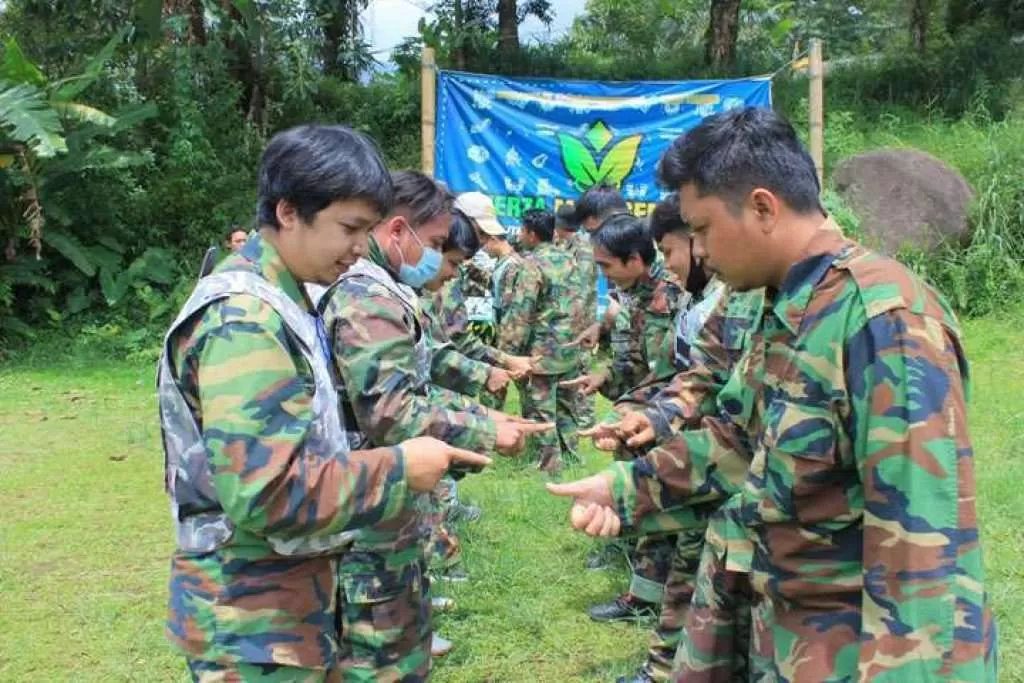 glamping outbound di cisarua puncak